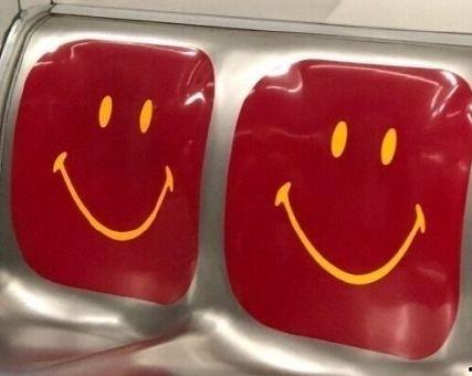 吃瓜没有吃干净文案搞笑